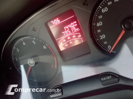 Voyage 1.6 4P FLEX MSI AUTOMÁTICO