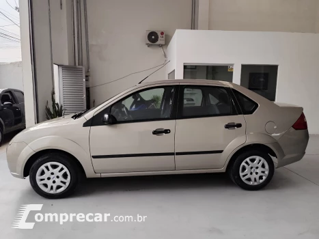 FIESTA 1.0 MPI Sedan 8V