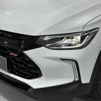 TRACKER RS 1.2 Turbo 12V Flex Aut.