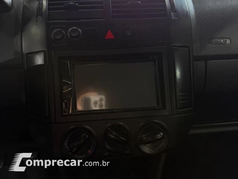 POLO 1.6 MI 8V GASOLINA 4P MANUAL