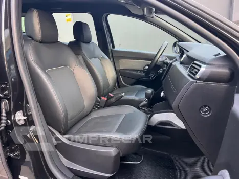 DUSTER Iconic 1.3 TB 16V Flex Aut.