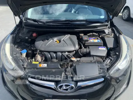 Hyundai Elantra GLS 2.0 16V Flex Aut. 2015