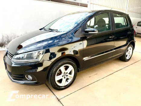 Volkswagen Fox 1.6 MSI Highline 4 portas