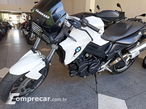 F 800 R