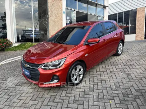 CHEVROLET ONIX HATCH PREM. 1.0 12V TB Flex 5p Aut. 4 portas