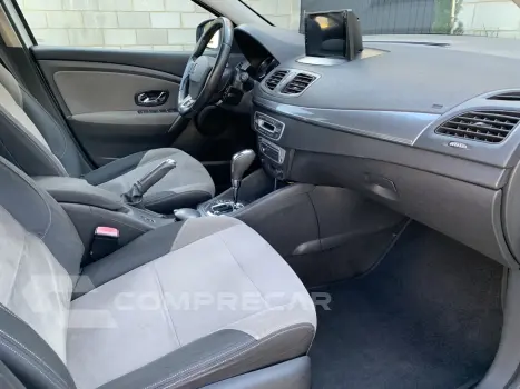 FLUENCE 2.0 DYNAMIQUE 16V FLEX 4P AUTOMÁTICO