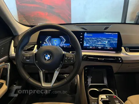 X1 2.0 16V 4P S DRIVE 20I X-LINE TURBO AUTOMÁTICO