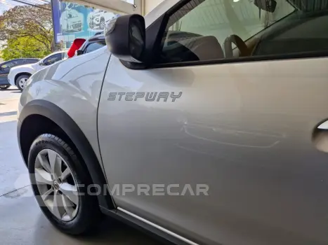 SANDERO 1.6 16V SANDERO SCE FLEX STEPWAY MANUAL