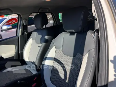 CAPTUR 1.6 16V SCE Intense