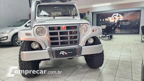 T-4 4x4 3.0 TB Int. Cap. Rígida Diesel