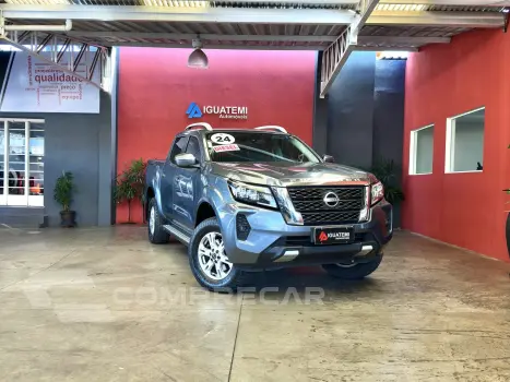 NISSAN FRONTIER 2.3 16V TURBO DIESEL XE CD 4X4 AUTOMÁTICO 4 portas
