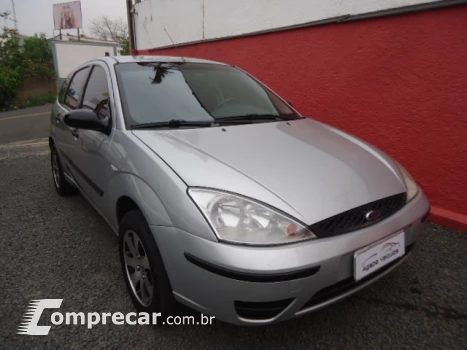 FORD FOCUS 1.6 8V 4 portas