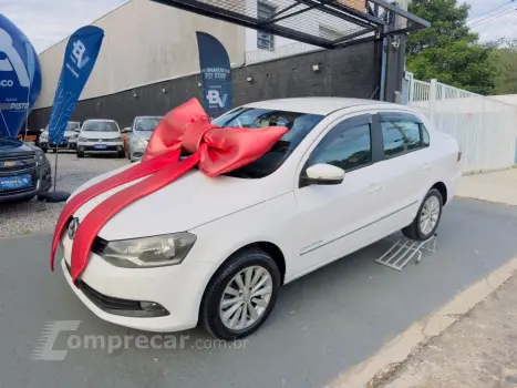 Volkswagen Voyage 1.6 4P FLEX 4 portas