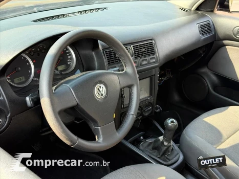 GOLF 1.6 MI 8V FLEX 4P MANUAL