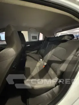 Onix Hatch 1.0 12V 4P FLEX LT