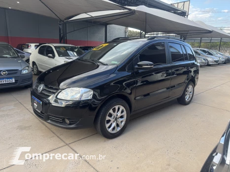 Volkswagen SPACEFOX 1.6 MI 8V 4 portas