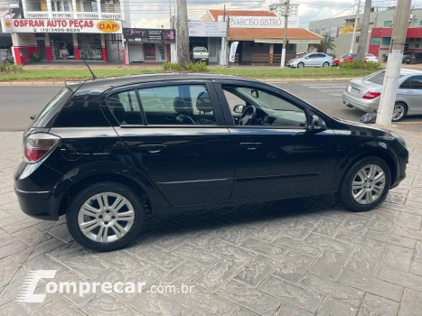 VECTRA 2.0 MPFI GT Hatch 8V