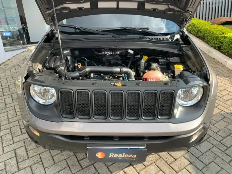 Renegade Sport 1.8 4x2 Flex 16V Aut.
