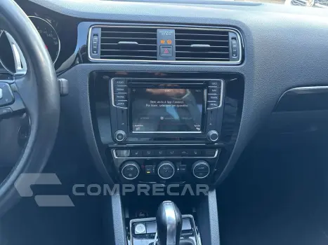 JETTA Highline 2.0 TSI 16V 4p Tiptronic
