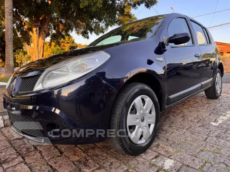 Renault SANDERO Privilège Hi-Flex 1.6 8V 5p 4 portas