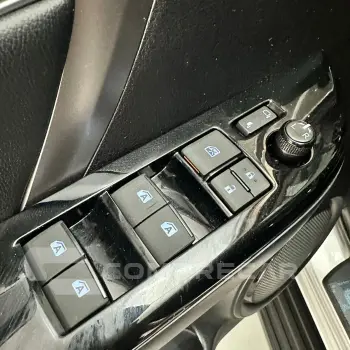 Hilux SW4 SRX Plat. 4x4 2.8 TB Die. Aut.