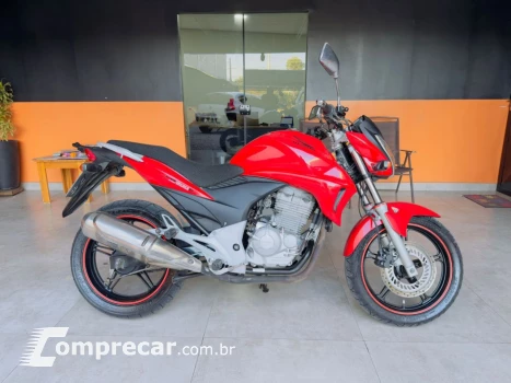 HONDA CB300