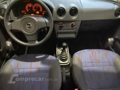 CELTA 1.0 MPFI Life 8V