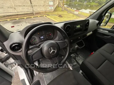 SPRINTER 2.2 CDI DIESEL FURGÃO 416 TA EXTRA LONGO MANUAL