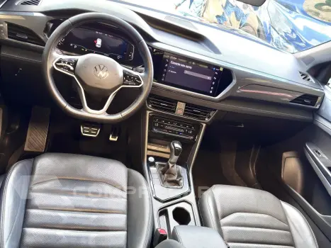 TAOS 1.4 250 TSI TOTAL FLEX HIGHLINE AUTOMÁTICO