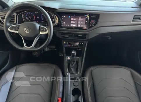 Virtus 1.0 4P 200 TSI FLEX HIGHLINE AUTOMÁTICO