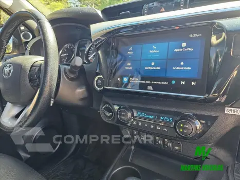 HILUX 2.8 D-4D TURBO DIESEL CD SRX PLUS 4X4 AUTOM