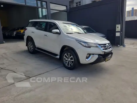 Hilux SW4 SRX 4x4 2.8 TDI 16V Dies. Aut.