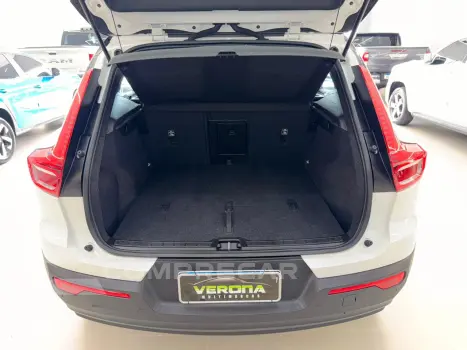 XC40 T4 2.0