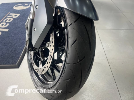 F 900 R Sport Plus