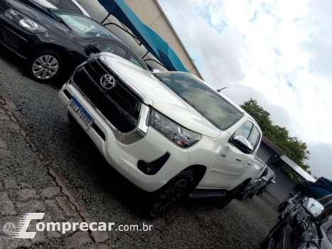 Hilux Caminhonete 2.8 16V SRV 4X4 DIESEL CABINE DUPLA AUTOMÁ