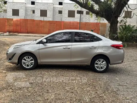YARIS 1.5 16V FLEX SEDAN XL PLUS TECH MULTIDRIVE