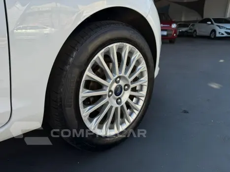 FIESTA 1.6 Titanium Hatch 16V