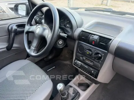 Classic Sedan 1.0 4P VHCE FLEX LS