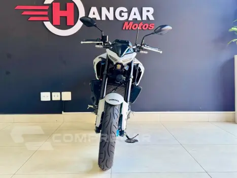 MT 03 CONNECTED ABS