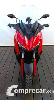 YAMAHA XMAX 250 ABS
