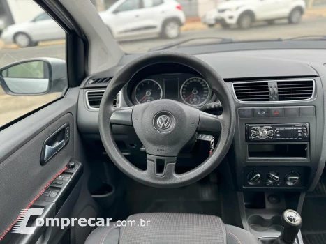 Volkswagen FOX 1.6 MI Prime 8V 4 portas