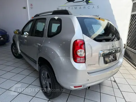 DUSTER 2.0 Tech Road II 4X2 16V