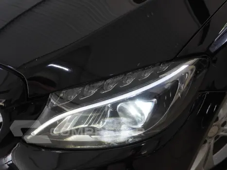 C 180 1.6 CGI AVANTGARDE 16V TURBO GASOLINA 4P AUTOMÁTICO