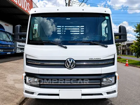 Delivery 11.180 Prime + Carroceria Madeira