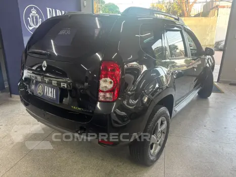 DUSTER TECHROAD 2.0 Hi-Flex 16V Aut.