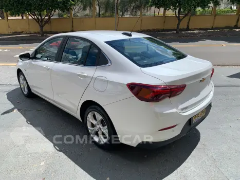 ONIX 1.0 Turbo Plus Premier
