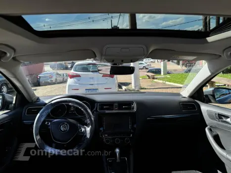 JETTA Highline 2.0 TSI 16V 4p Tiptronic