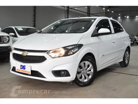 CHEVROLET ONIX - 1.0 MPFI LT 8V 4P MANUAL 4 portas
