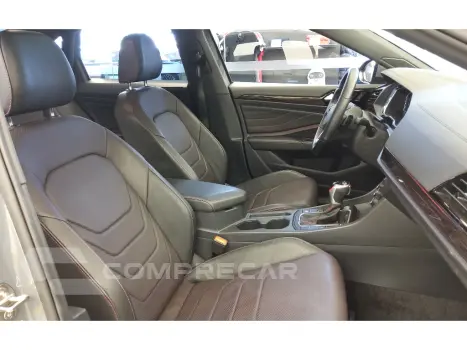 JETTA 2.0 350 TSI GASOLINA GLI DSG