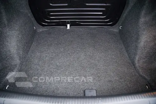 Polo Sedan 1.6 Mi Total Flex 8V 4p